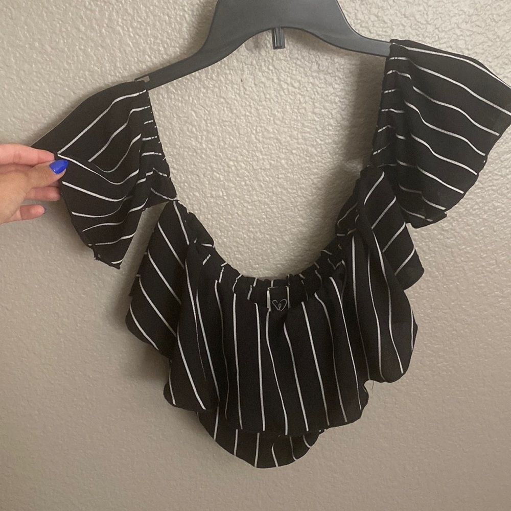 Off the shoulder